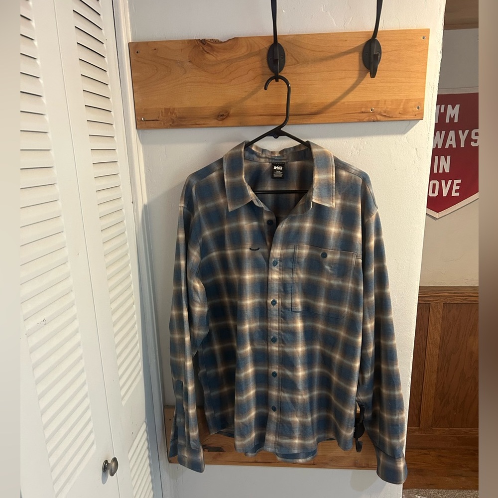 REI Co-Op Sahara Thermal Shirt Size Large, Very Gently Used